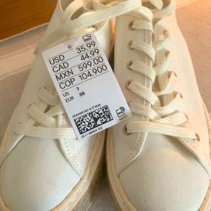 H&M platform canvas sneakers with tags still on! Size 7